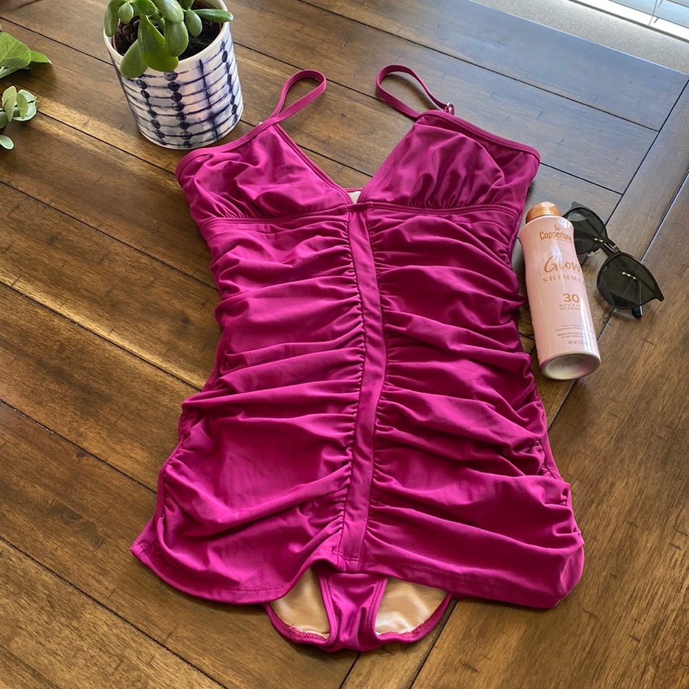 Shape FX swim suit, fuchsia color size 10